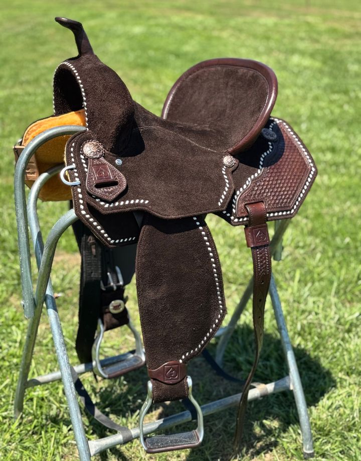 CHOCOLATE CLAY SADDLE | SPINAL RELIEF