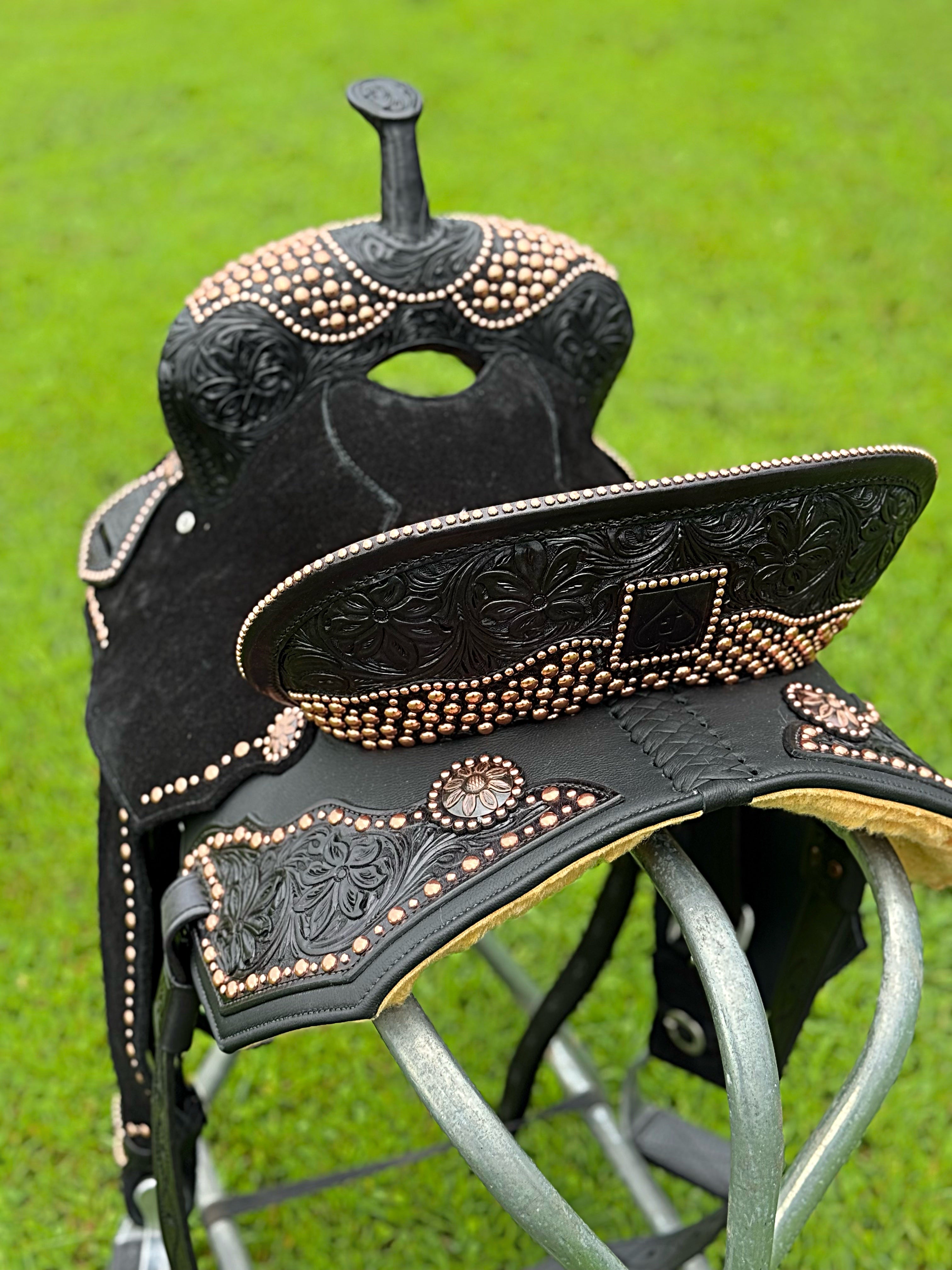 BLACK BLANCHE SADDLE | SHORT SKIRT