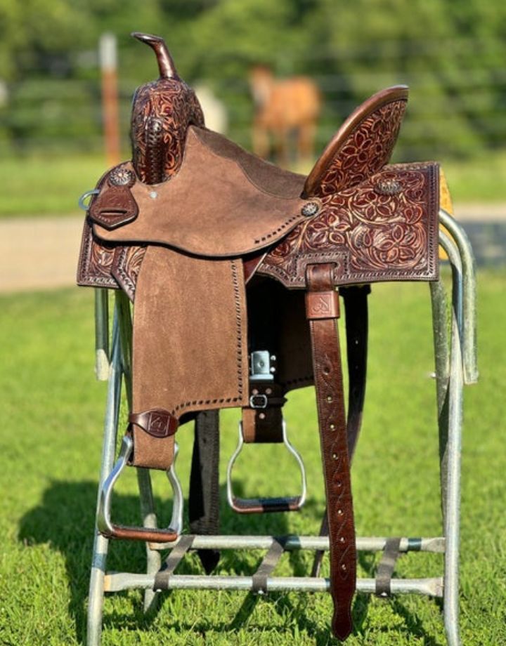 MICHELLE ALL LEATHER SADDLE | SQUARE