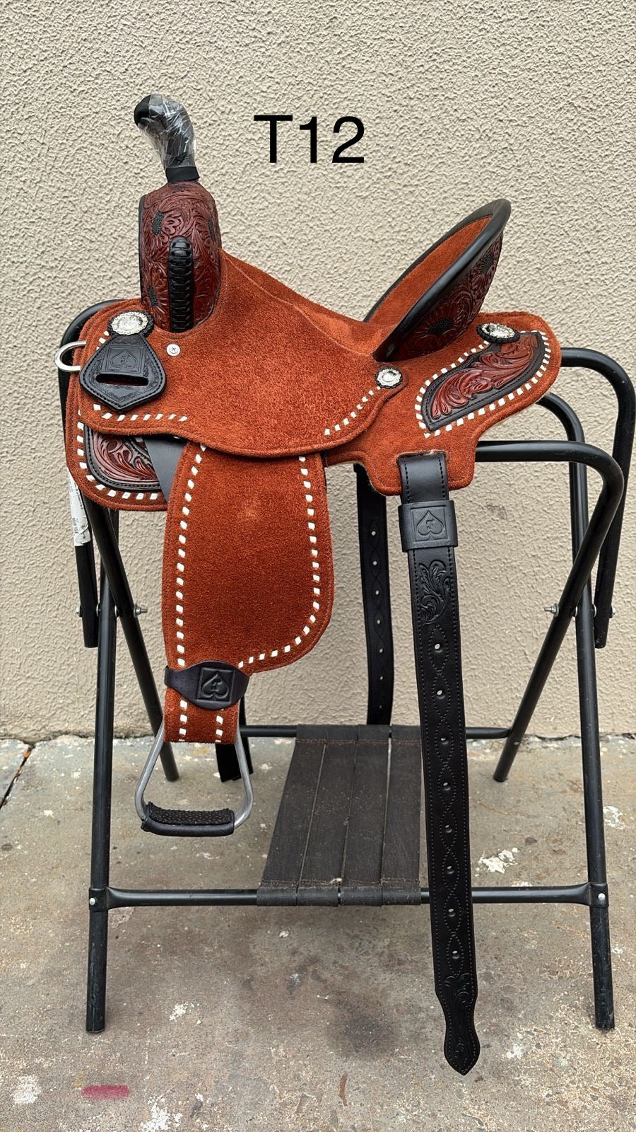 YOUTH SADDLES