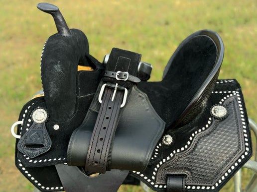 BLACK CLAY SADDLE | LEATHER BACKED FENDERS
