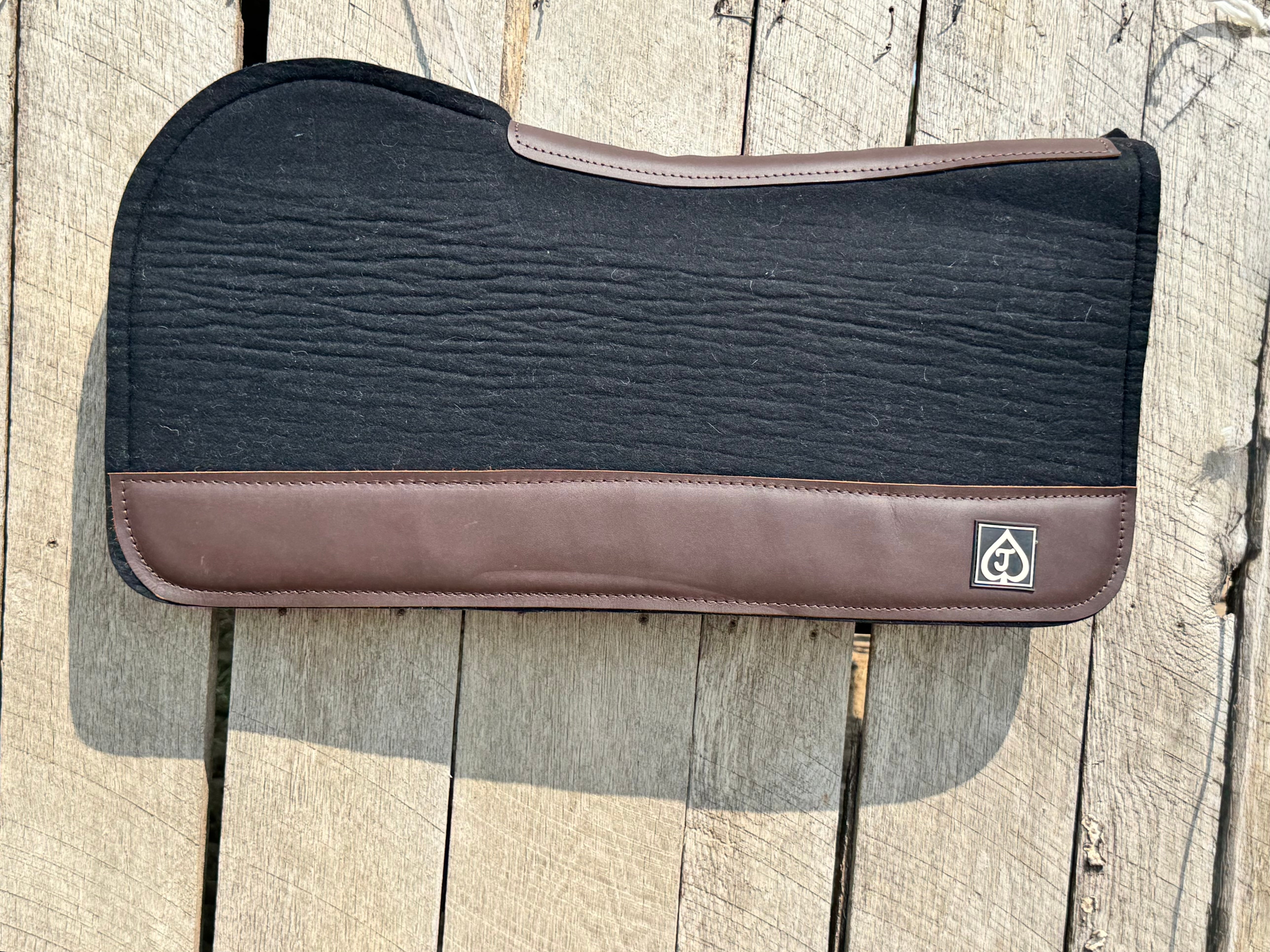 BLACK WITHER RELIEF PAD | NEOPRENE