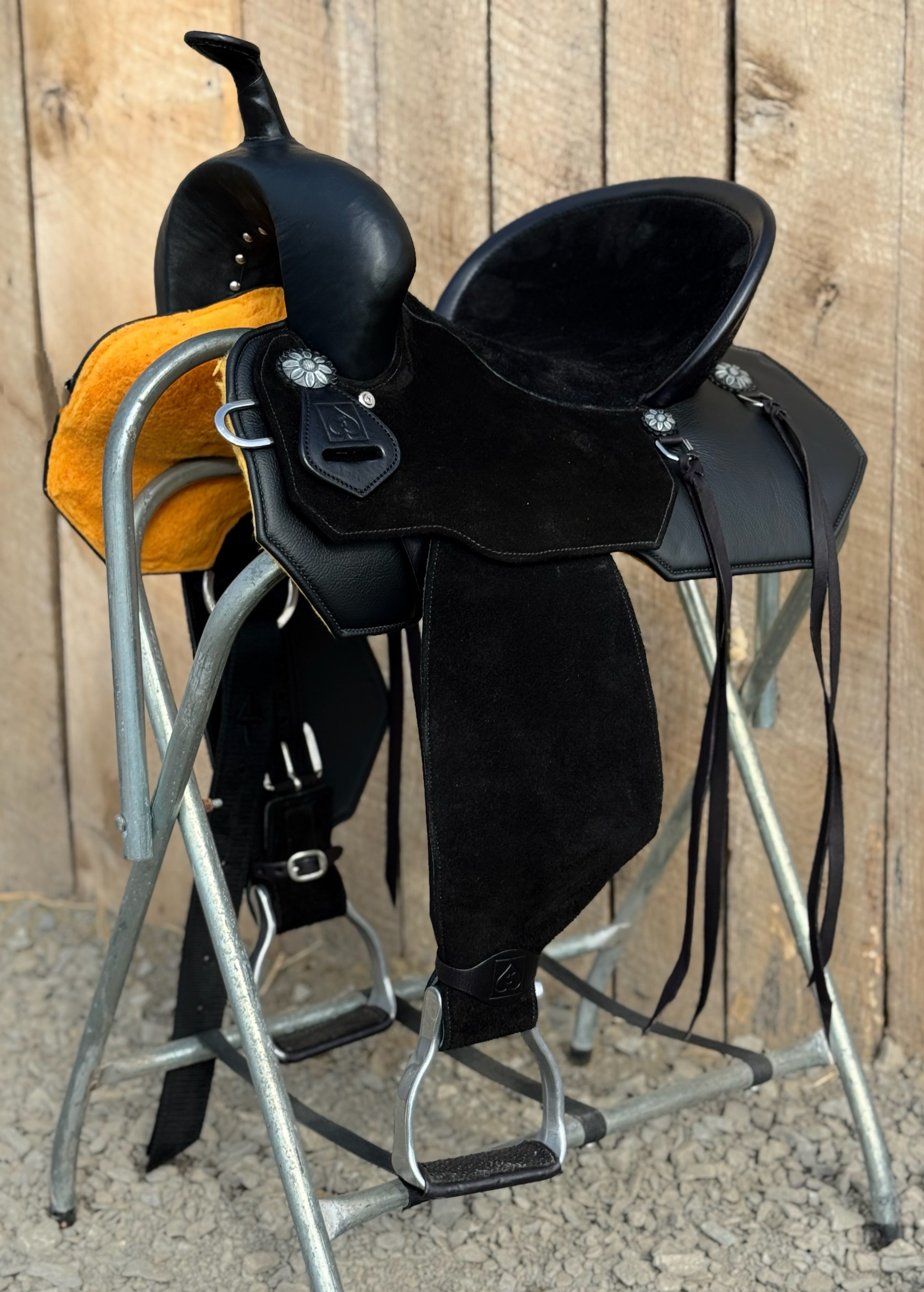 THE BANDIT SADDLE | SPINAL RELIEF