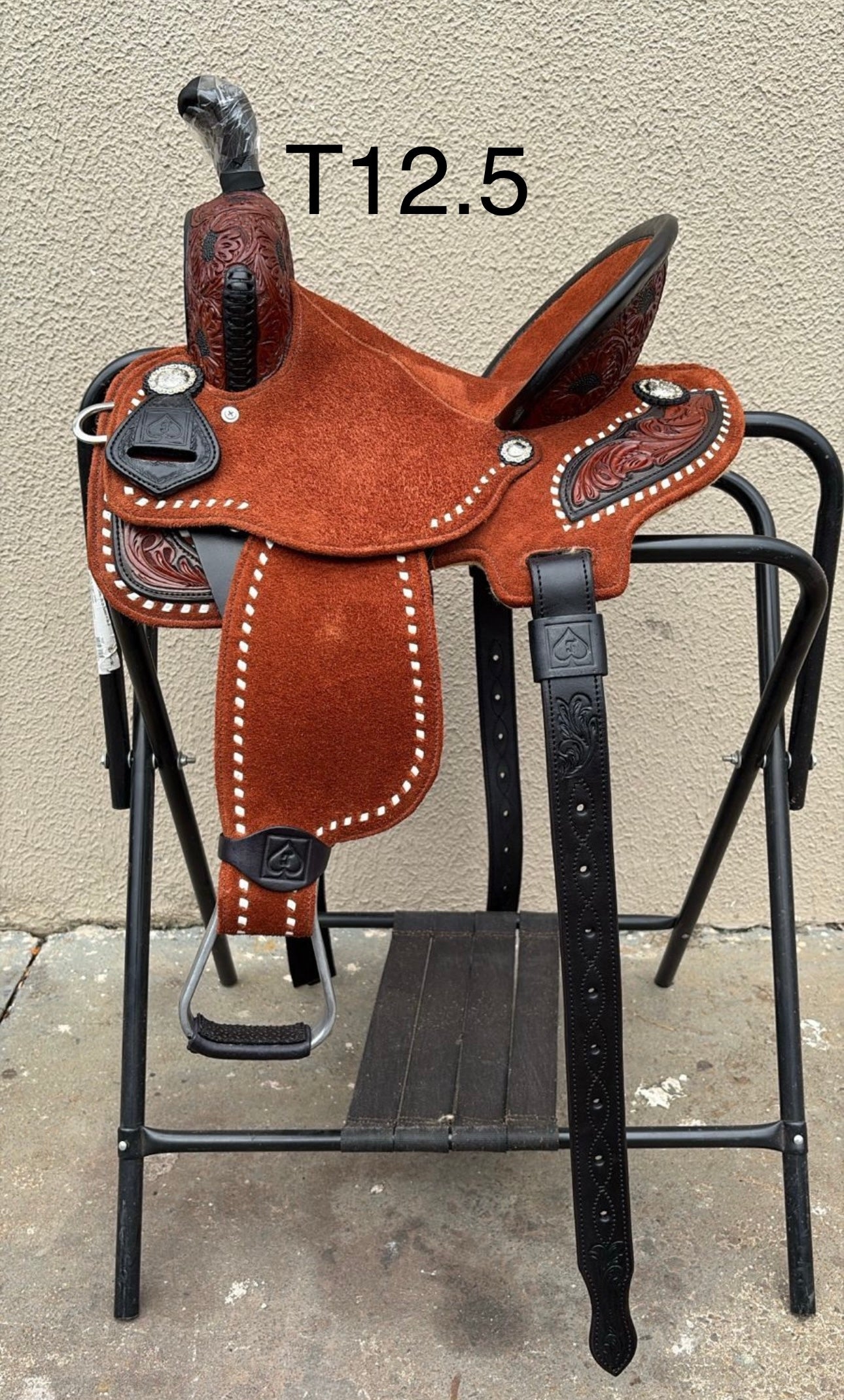 YOUTH SADDLES