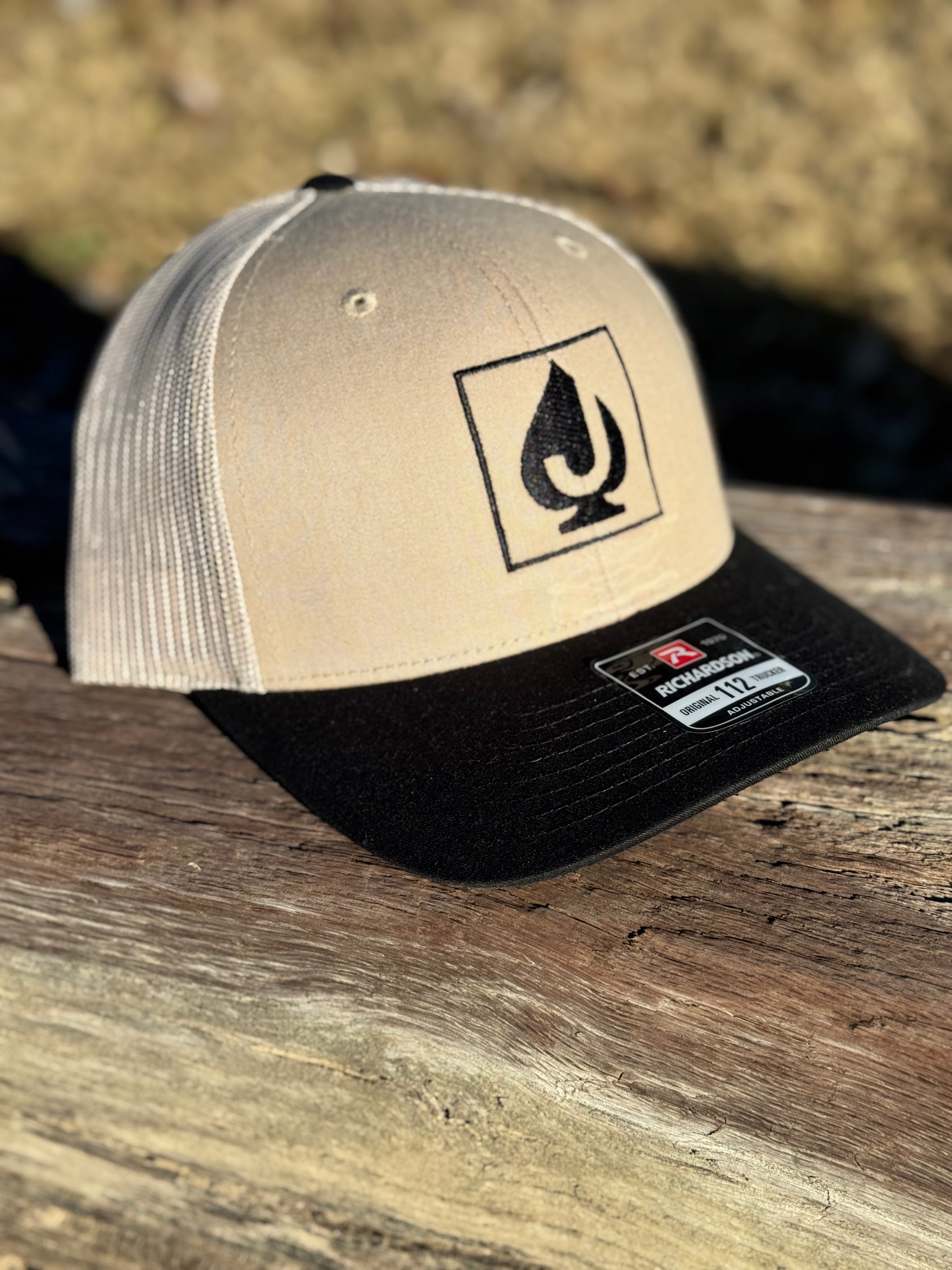 BALL CAPS