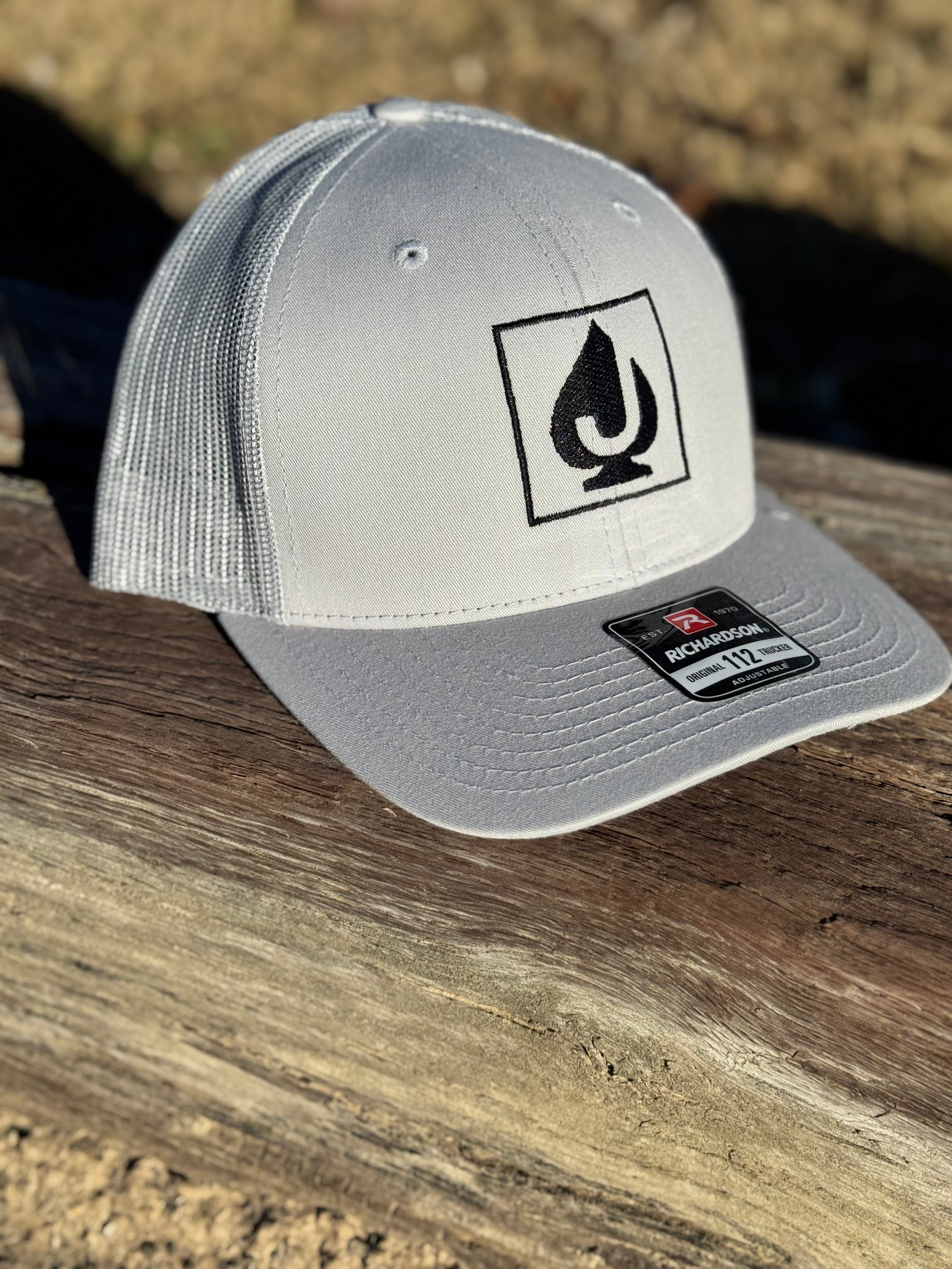 BALL CAPS